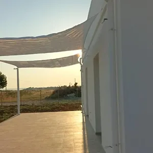 https://villetta-vicino-al-mare-porto-palo.sicilyhotelsitaly.net