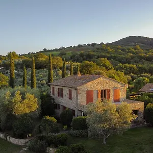 https://podere-prataccio.it-tuscanyhotel.com