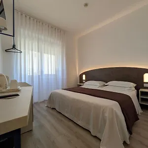Hotel Piccolo, Vérone