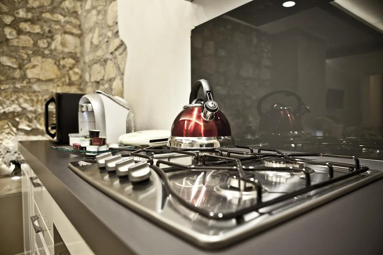 Castello San Felice Bed & Breakfast Verona 0*,
