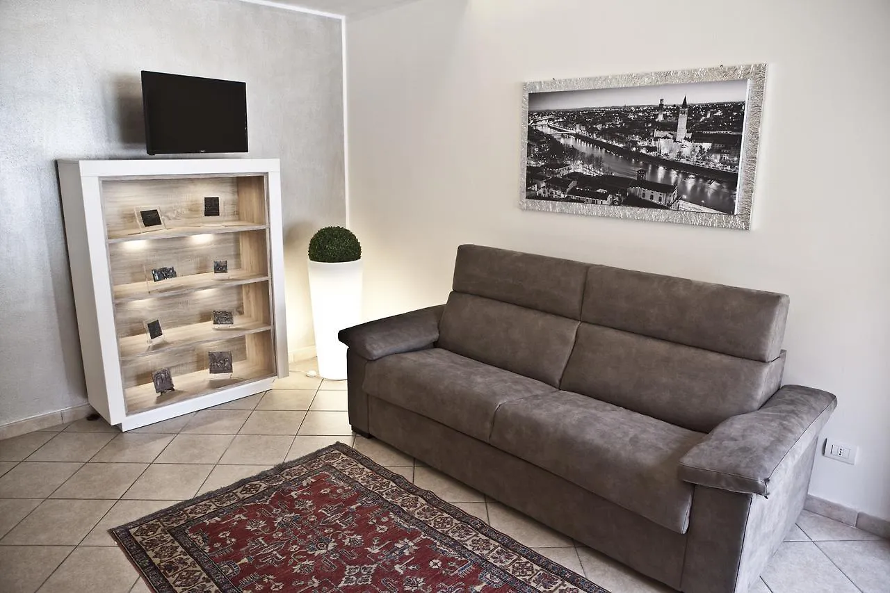 Castello San Felice Bed & Breakfast Verona