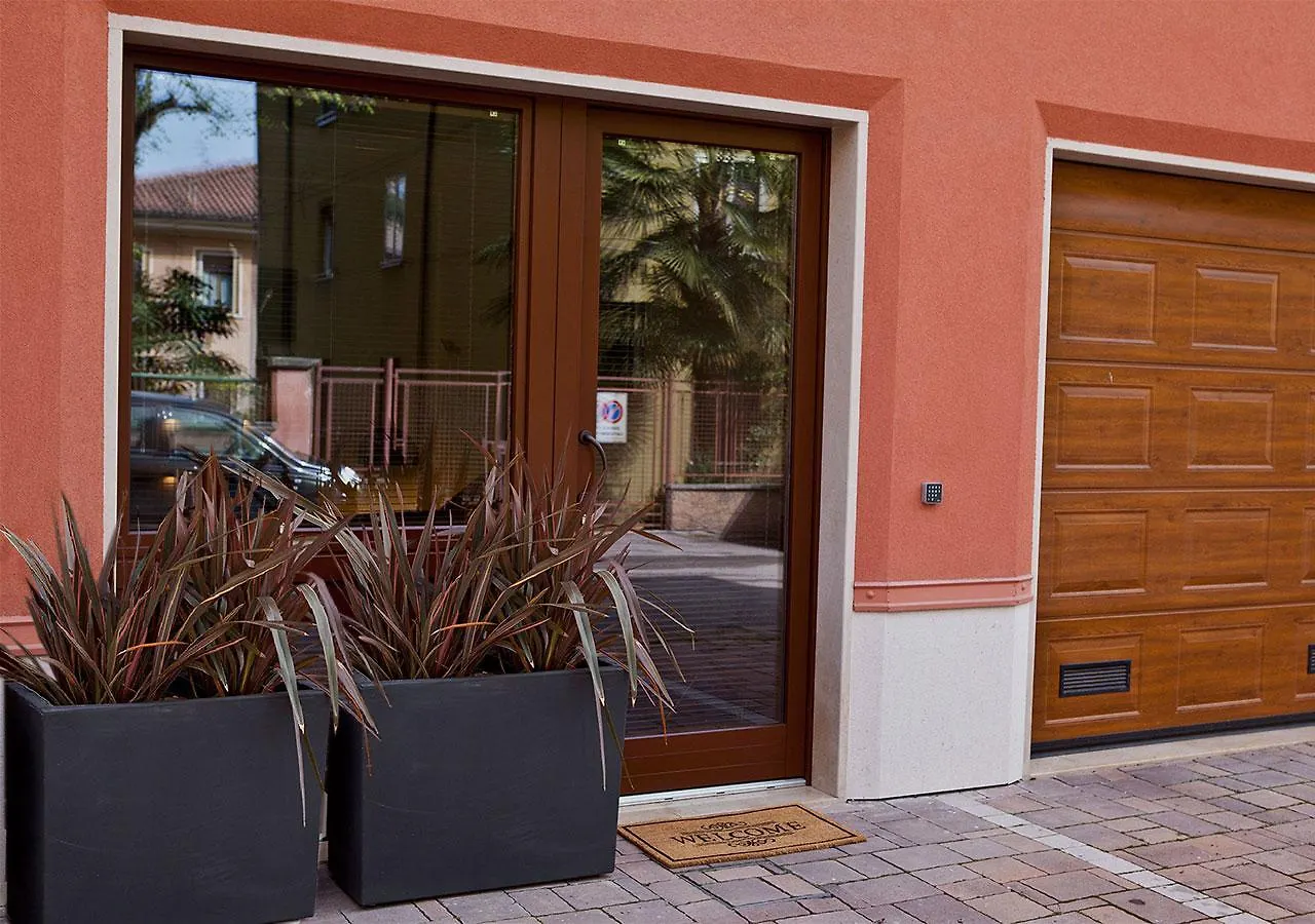 Castello San Felice Bed & Breakfast Verona Italy
